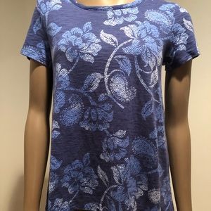 Chico’s size 0 Ultimate Tee